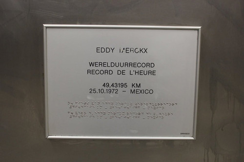 GvGjvACXQAAlNxS.jpg