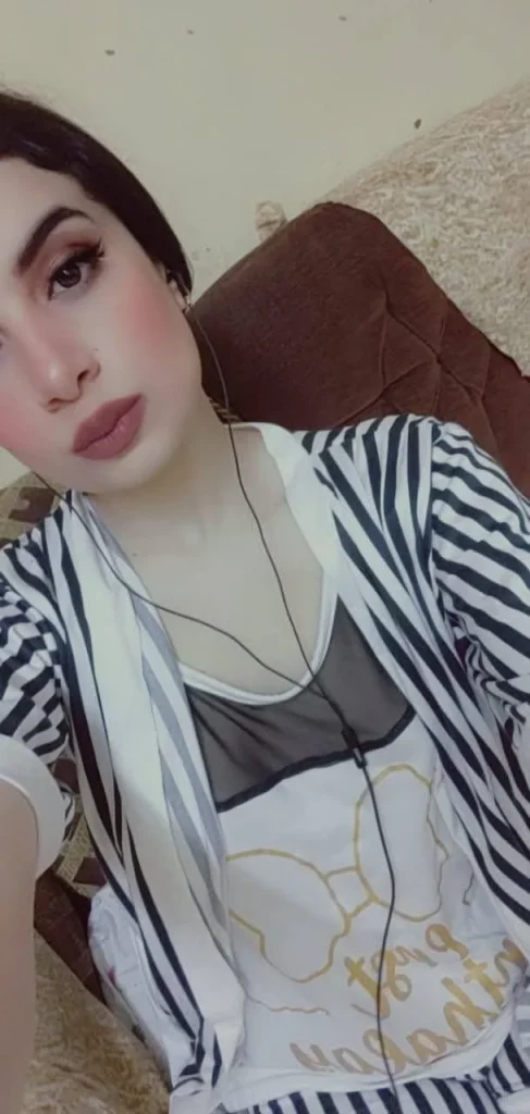 FlsjYJ4.webp
