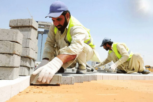 GvKT8T0WYAAcrrs.jpg