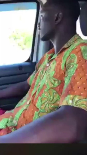 q TBz0m3tUcM5d89.jpg