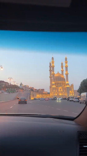 2T7PYWJsvWGV M3f.jpg