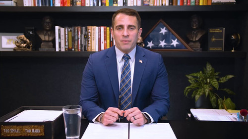 i69XJI ZGUL2G5Aa.jpg