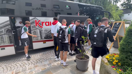 bFcATkbaXzfyK Vu.jpg