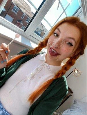 حصريا علي منتديات سهوكة الجميلة من اونليفانزالريد هيد الجميلة  little_red_doll الالبوم الاول