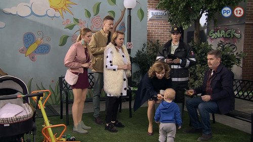 Susedia.S08.E01.1080p.WEB DL.AAC2.0.H.264 RgN.mkv snapshot 26.09 [2025.08.17 17.50.14]