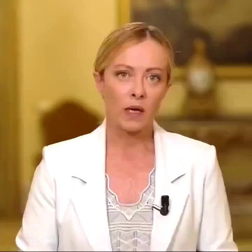 7Za 1kHqAZzTNEpp.jpg