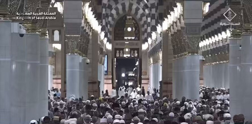 1Fqd0LJ6zeGaZ9qK.jpg
