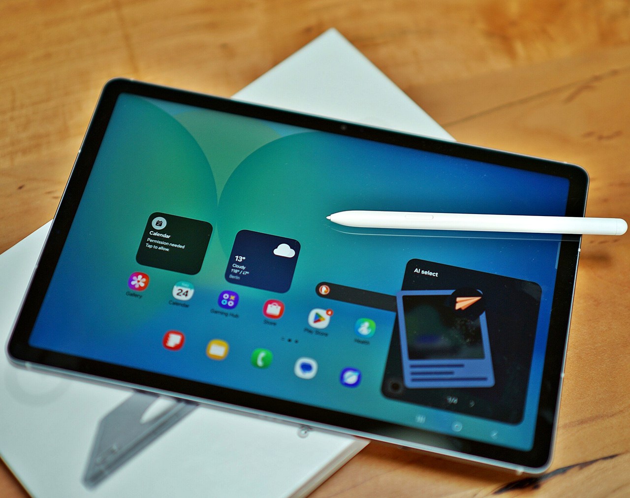 Tablet Samsung Galaxy Tab S10 FE, Azul, 10.9″, Wifi, 128GB, 8GB RAM, Camera Traseira de 13MP, Câmera Frontal de 12MP Ultra Wide, Wifi 6, IP68, Android 15 Tablet Samsung Galaxy Tab S10 FE, Azul, 10.9″, Wifi, 128GB, 8GB RAM, Camera Traseira de 13MP, Câmera Frontal de 12MP Ultra Wide, Wifi 6, IP68, Android 15