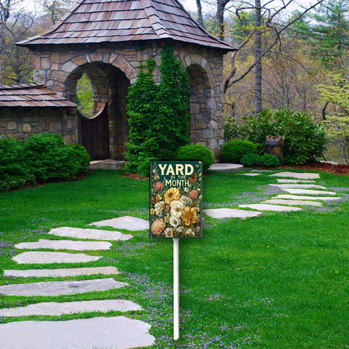yard of the month 001 2.jpg