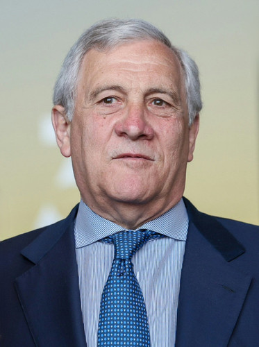 GtlF728bUAA QFt.jpg