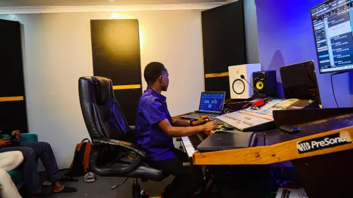 studio1.webp
