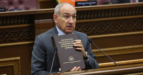 3097673089911671429?url=https%3A%2F%2Fwww.aravot.am%2Fwp content%2Fuploads%2F2025%2F06%2FNikol Pashi.jpg