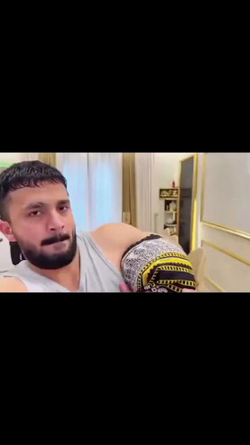 9EvJlJGut6Jby2eR.jpg