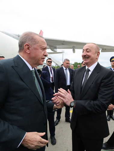 GsBr0e7XoAAP7E4.jpg