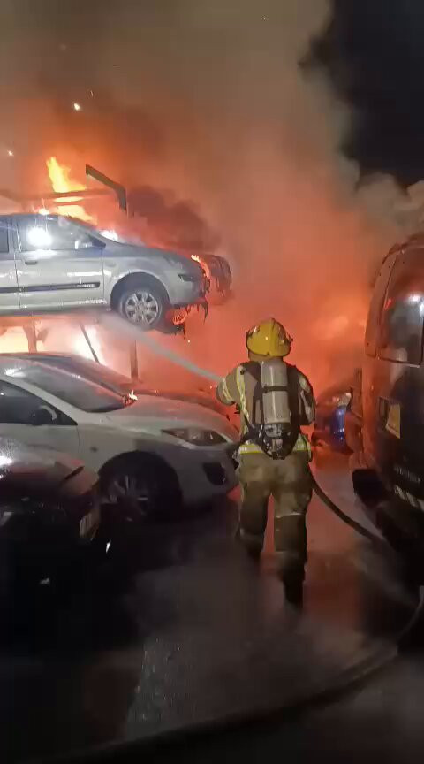 Zt ozHY6j5tDF6Md.jpg