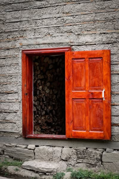 509433921 1089988249862667 2292411019123458680 n.jpg?stp=dst jpg s600x600 tt6& nc cat=109&ccb=1 7& n.jpg