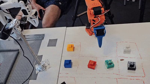 SxHrESxWZ C1h9da.jpg