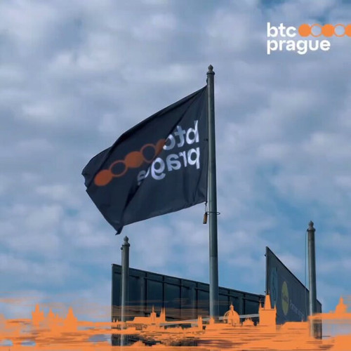 VkMEN Hp y5rXH0T.jpg