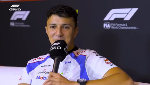 qTbmFbz hY66a1A8.jpg