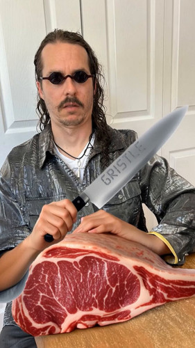 dN8yrKdEpNLmmUI4.jpg
