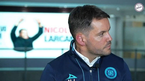 POAUFvEFP XiFbmv.jpg