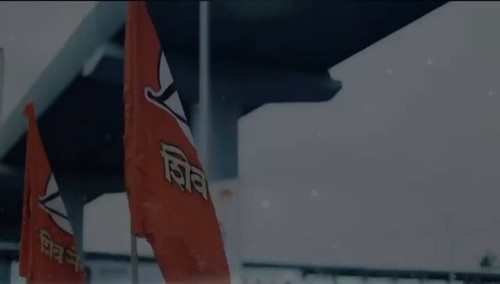 roXatK pcuB7UZum.jpg