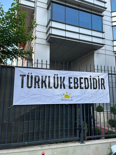 GtvTJaQX0AAWb1h.jpg