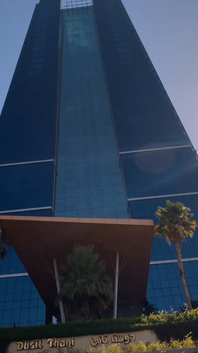 YhAoQ5wAEcqxO4 r.jpg