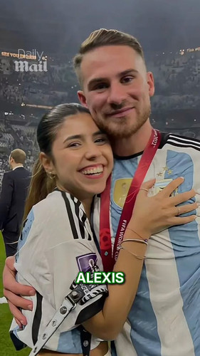 fvSioBAxc5JuYa96.jpg