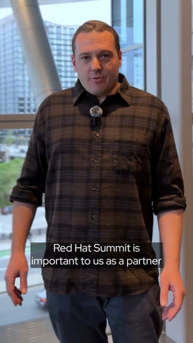 uuNiwu9Wp7gJMpDy.jpg
