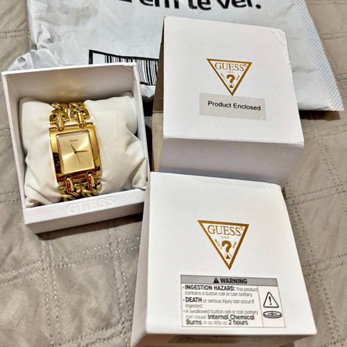 GUESS Relógio feminino com várias correntes prateadas com elos autoajustáveis.jpg