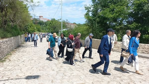 509808568 1152860863536858 2322560303235046978 n.jpg?stp=dst jpg s600x600 tt6& nc cat=103&ccb=1 7& n.jpg