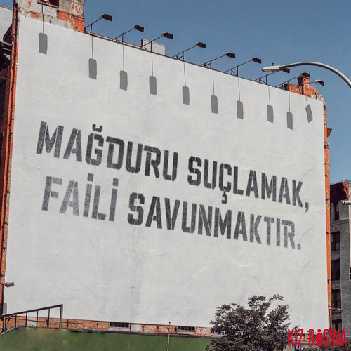 Gty34qOWAAAZrW9.jpg
