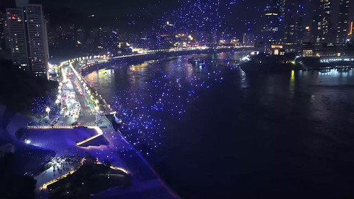 8Iga7wcKRF az0Iy.jpg