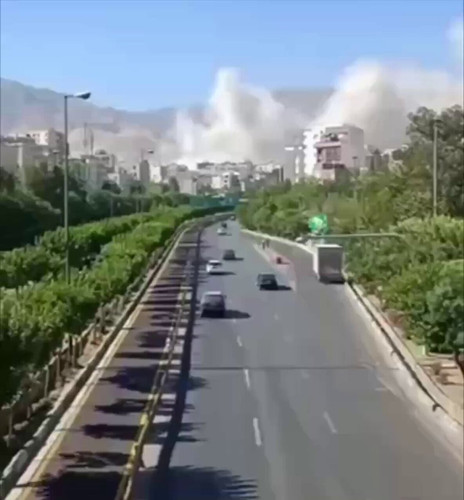 LGq nczuHC9DSUU6.jpg