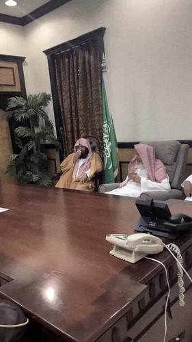 zd2 I0lqrzsuED V.jpg