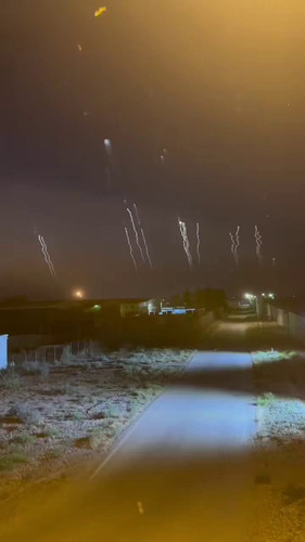 4CAMkpKh6cT8bG i.jpg