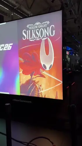 ezgif 8f69389304492f.webp