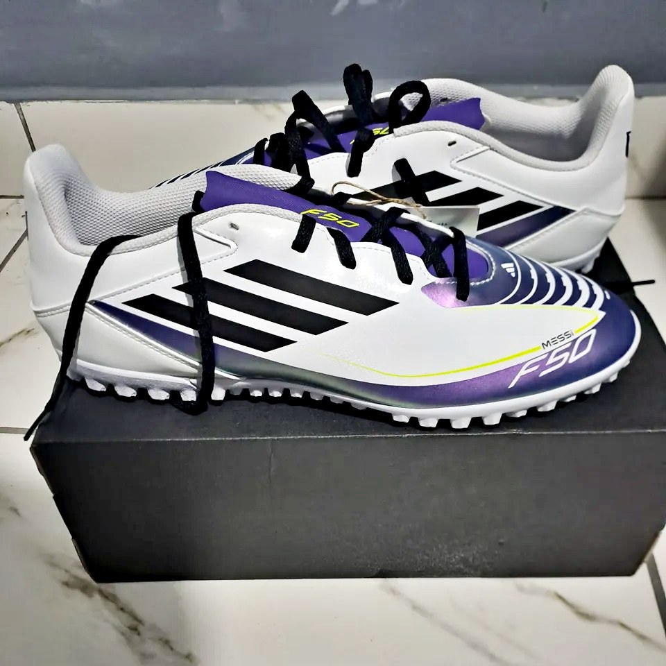 Chuteira Society adidas F50 Club Messi – Adulto