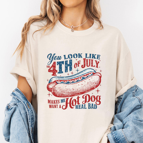 201. Mockup t shirt MK 1Mockup 2Hot dog 2.jpg