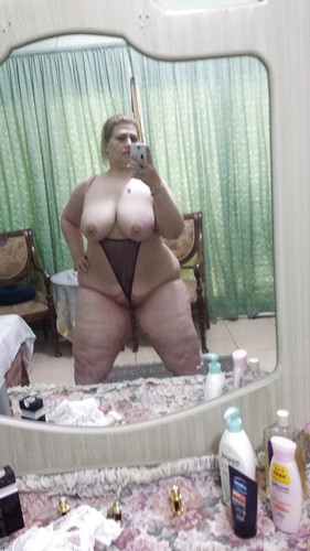 تجميعة ألبومات الشرموطة المربربه عزه بطيزها الكبيرة  FqlW2Tu.md