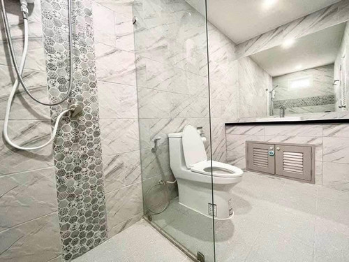 WhatsApp Image 2025 06 14 at 03.25.16.jpg