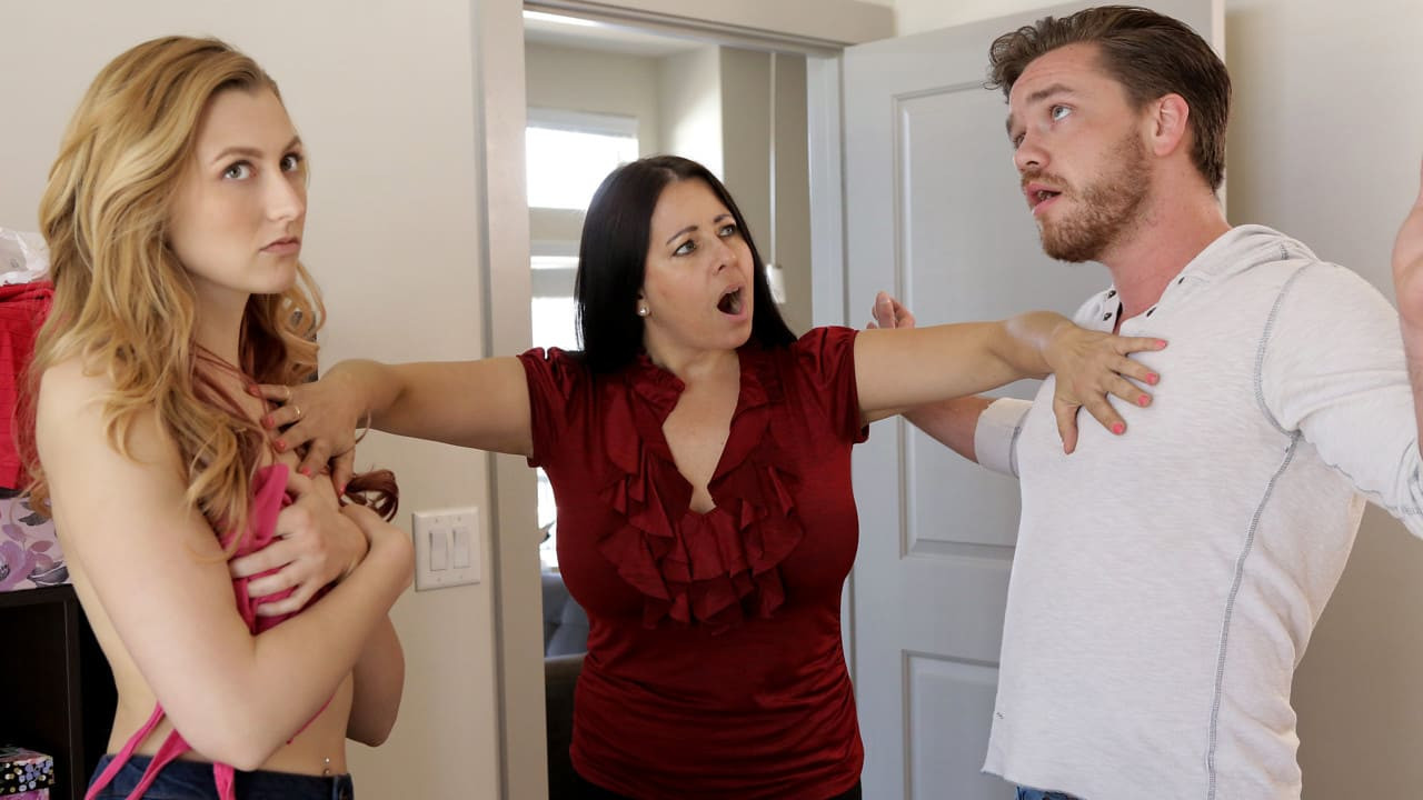 [StepSiblingsCaught / Nubiles-Porn] Alexa Grace Caught Fucking My Step Sister [17.07.2018 / 1080p]