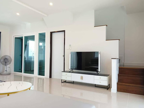 WhatsApp Image 2025 06 14 at 03.35.26 (1).jpg