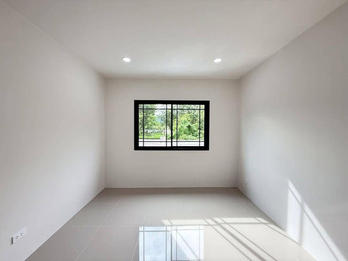 WhatsApp Image 2025 06 14 at 03.33.15.jpg