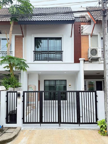 WhatsApp Image 2025 06 14 at 03.33.13.jpg