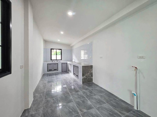 WhatsApp Image 2025 06 14 at 03.30.50 (1).jpg