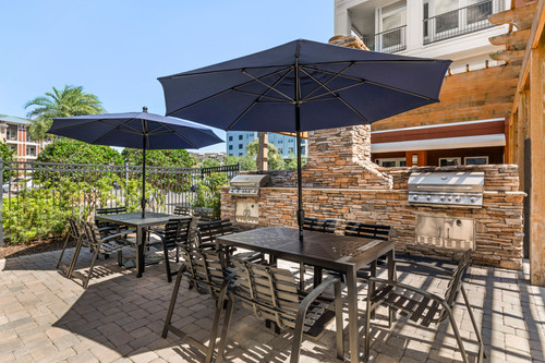 C243830 Venue At Lakewood Ranch Grill2 1.jpg