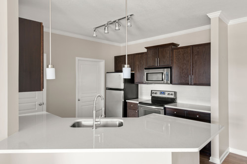 C231220 WillowsAtAshleyPark 3B2B 308 KITCHEN 02 03.jpg