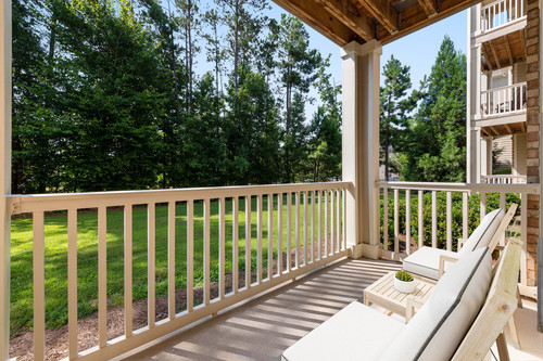 C231220 WillowsAtAshleyPark 2B2B 2103 BALCONY 02.jpg